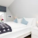 Holiday home Haus Strandhuette *